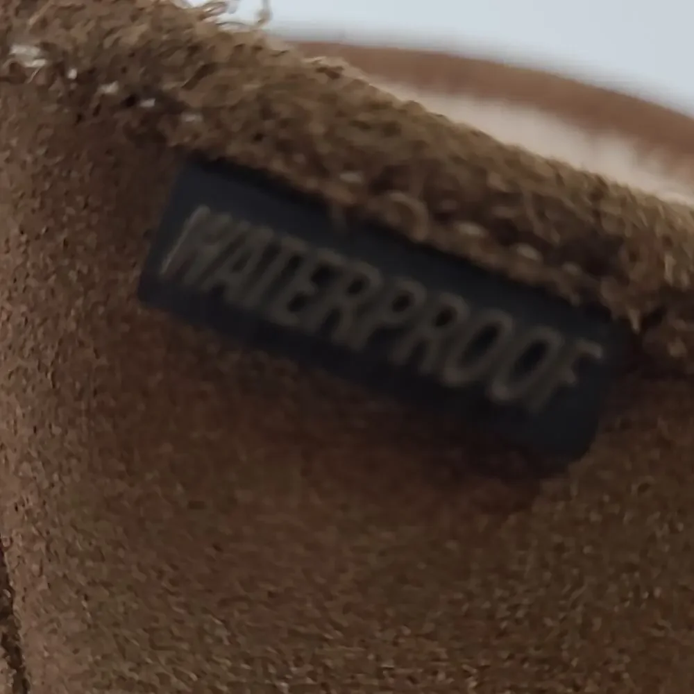 Sporto Ella SZ 9 Boots Waterproof Suede Insulated Brown Pull On Rubber Sole